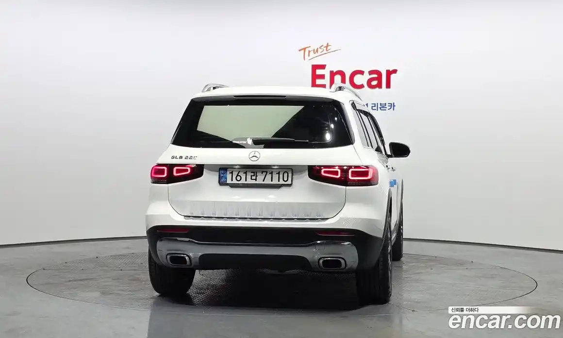 Mercedes-Benz GLB-Class 2021 2.0 Автомат в Москве № 801173, фото 4