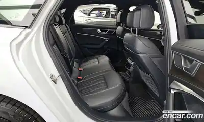 Audi A6 2025 2.0 Автомат в Москве № 801377, миниатюра 12