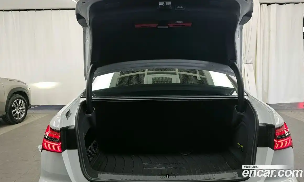 Audi A6 2025 2.0 Автомат в Москве № 801377, фото 20