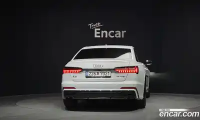 Audi A6 2025 2.0 Автомат в Москве № 801377, миниатюра 4