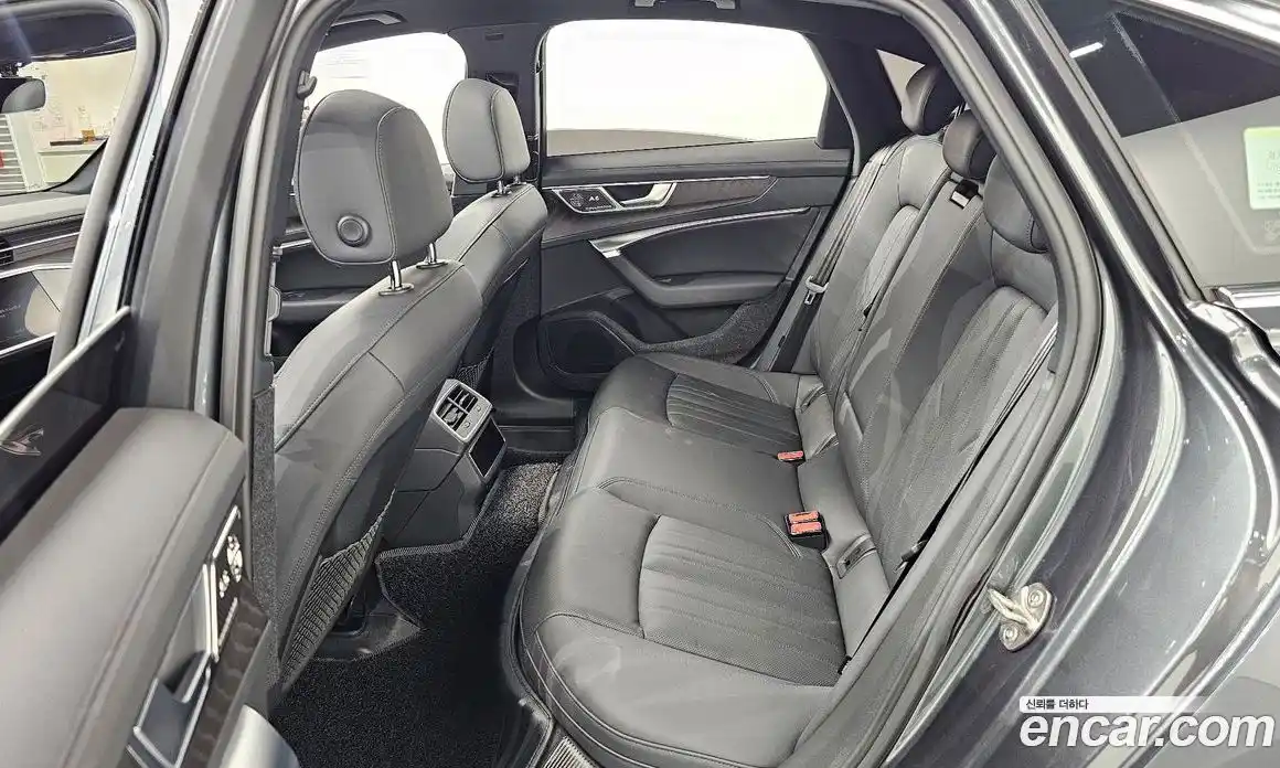 Audi A6 2021 2.0 Автомат в Москве № 801530, фото 12