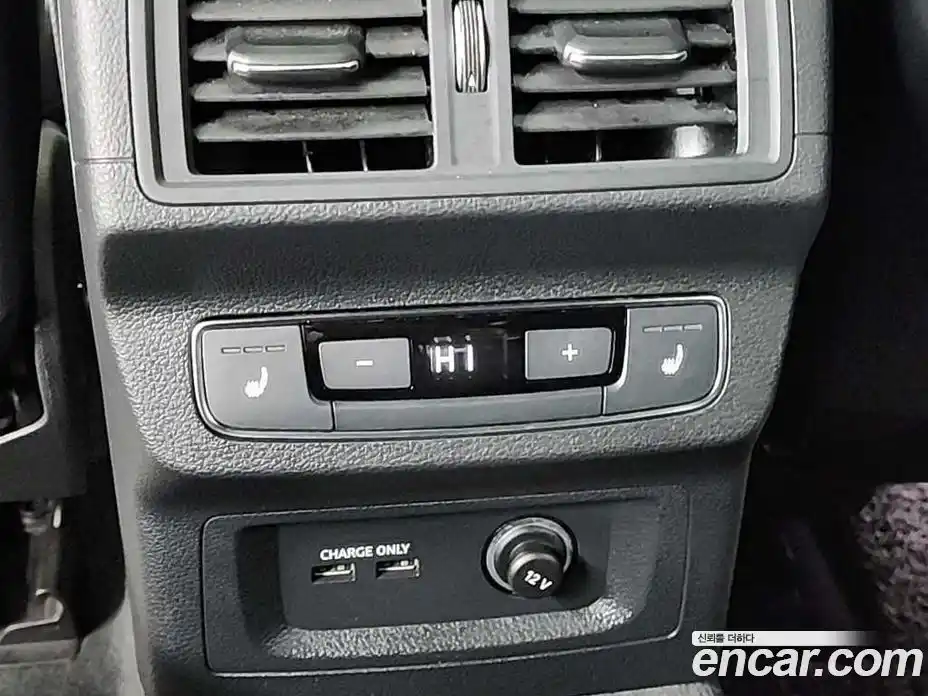 Audi SQ5 2022 3.0 Автомат в Москве № 801550, фото 13