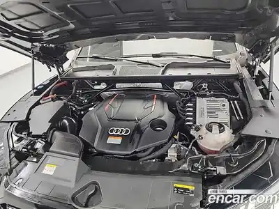 Audi SQ5 2022 3.0 Автомат в Москве № 801550, миниатюра 5