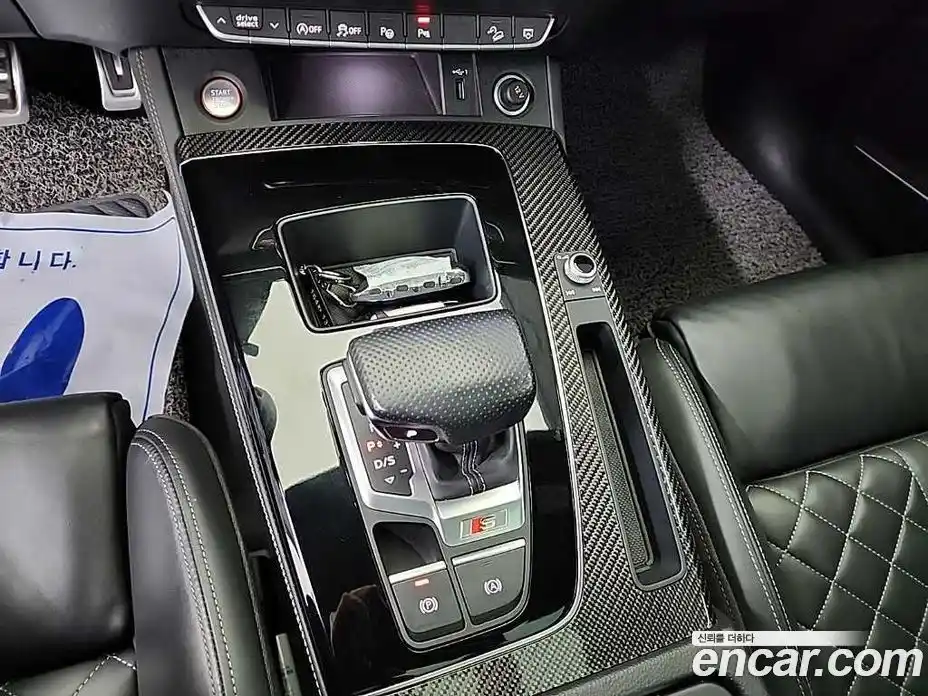 Audi SQ5 2022 3.0 Автомат в Москве № 801550, фото 8