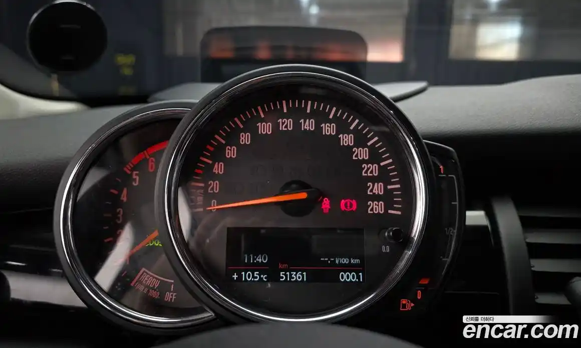 Mini Cooper 2019 1.5 Автомат в Москве № 802378, фото 8