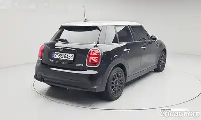 Mini Cooper 2024 1.5 Автомат в Москве № 802492, миниатюра 2