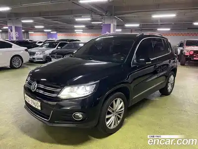 Volkswagen Tiguan, 2015