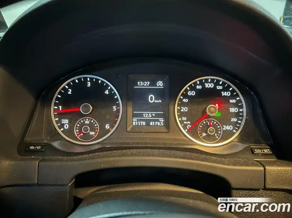 Volkswagen Tiguan 2015 2.0 Автомат в Москве № 803051, фото 11