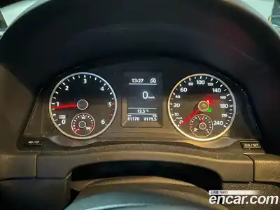 Volkswagen Tiguan 2015 2.0 Автомат в Москве № 803051, миниатюра 11