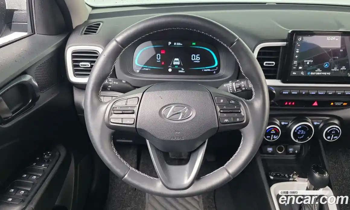 Hyundai Venue 2024 1.6 Автомат в Москве № 813545, фото 13