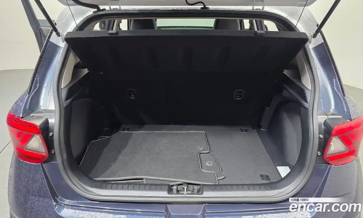 Hyundai Venue 2024 1.6 Автомат в Москве № 813545, фото 20