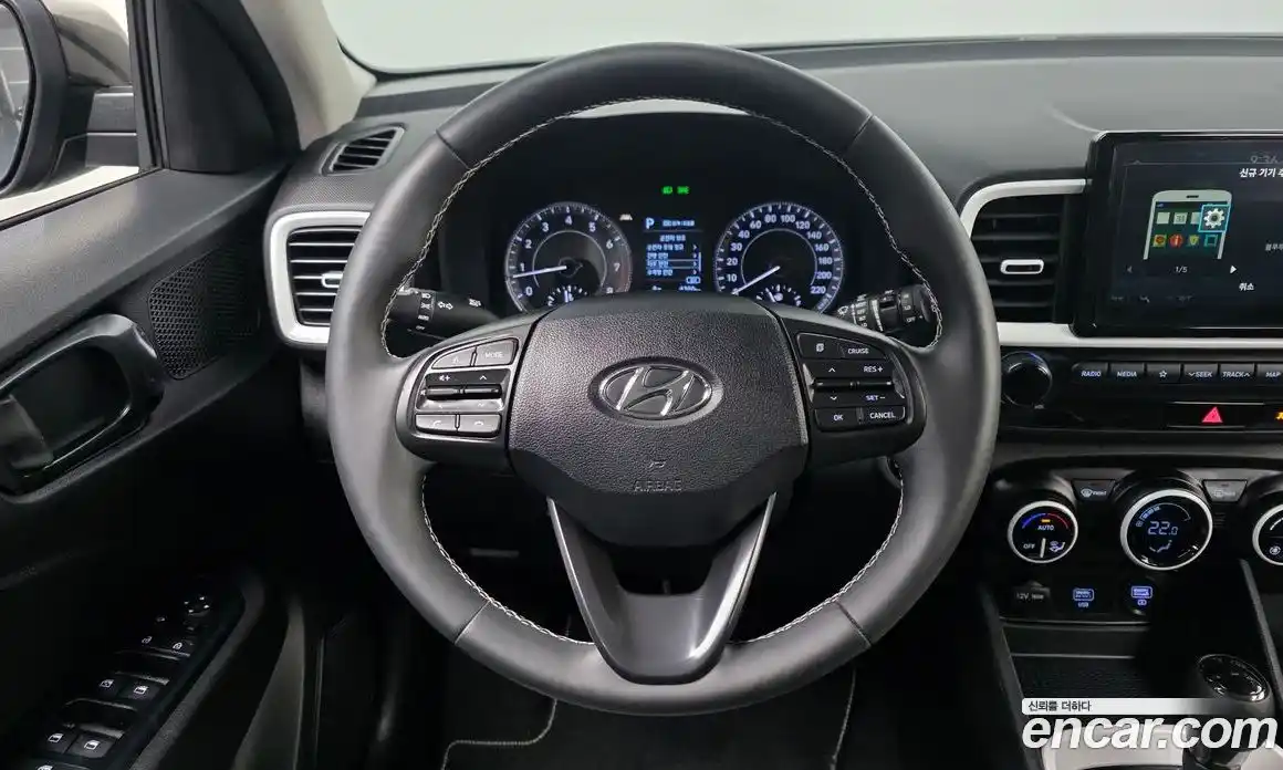 Hyundai Venue 2020 1.6 Автомат в Москве № 813570, фото 13