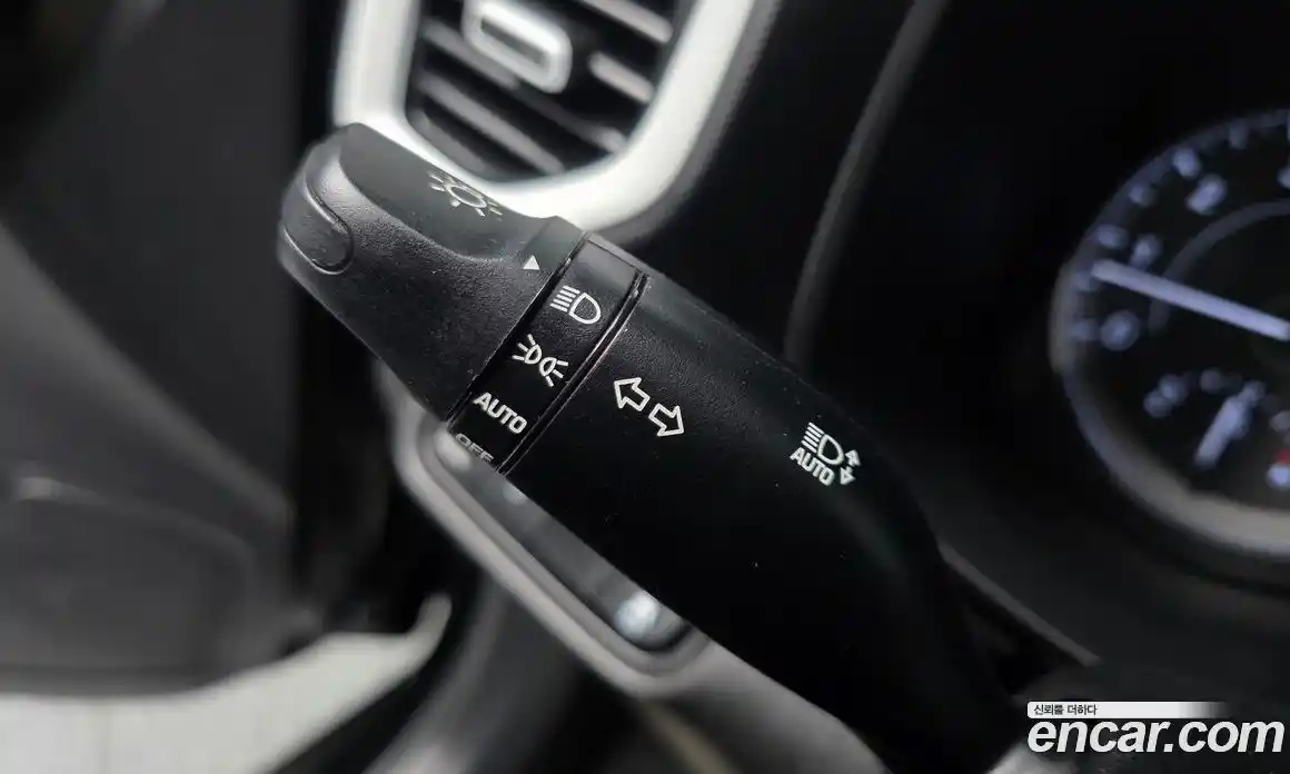 Hyundai Venue 2020 1.6 Автомат в Москве № 813570, фото 17