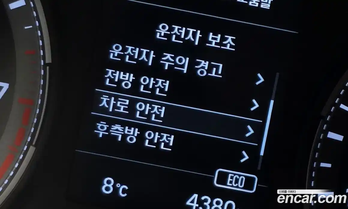 Hyundai Venue 2020 1.6 Автомат в Москве № 813570, фото 19