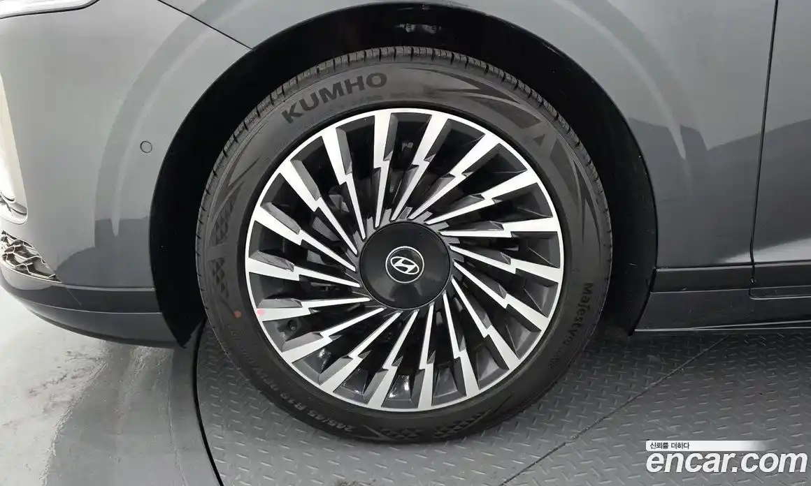 Hyundai Grandeur 2025 1.6 Автомат в Москве № 813636, фото 5