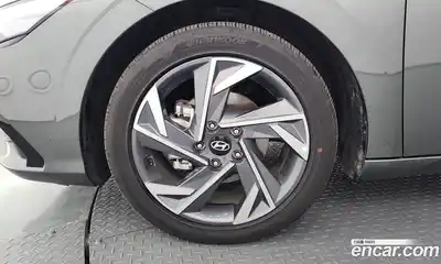 Hyundai Avante 2025 1.6 Автомат в Москве № 813661, миниатюра 5