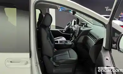 Hyundai Staria 2025 3.5 Автомат в Москве № 813712, миниатюра 12