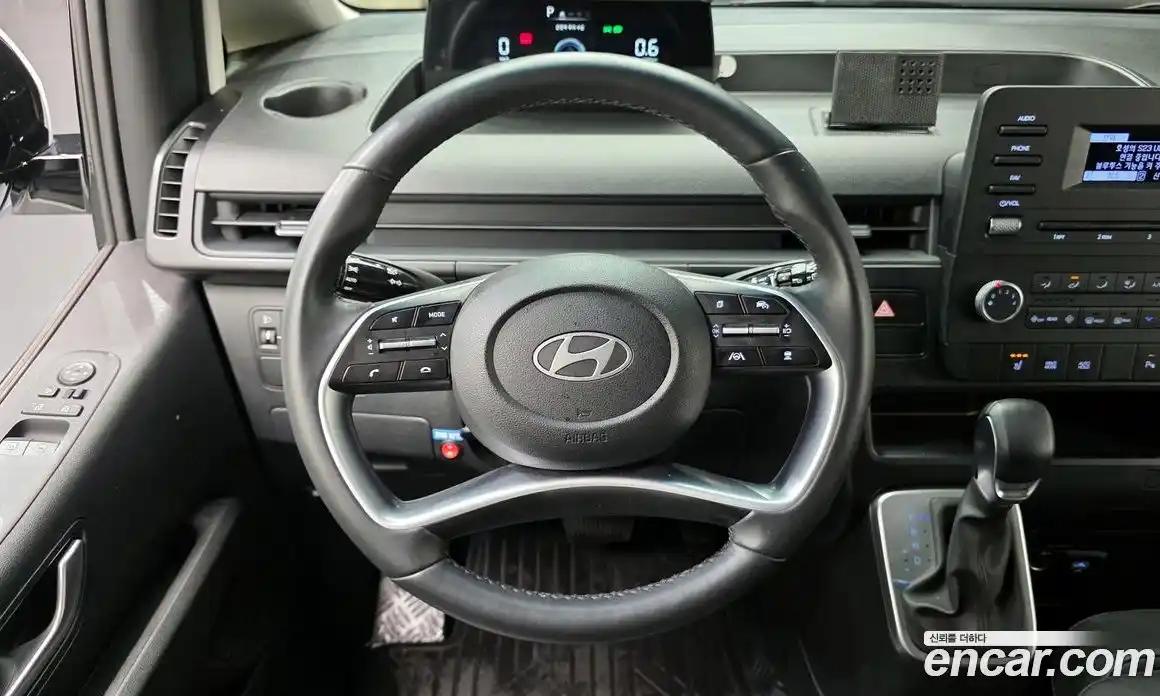 Hyundai Staria 2025 3.5 Автомат в Москве № 813712, фото 13