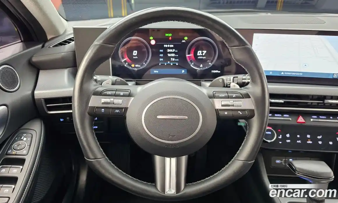 Hyundai Sonata 2024 2.0 Автомат в Москве № 813799, фото 13