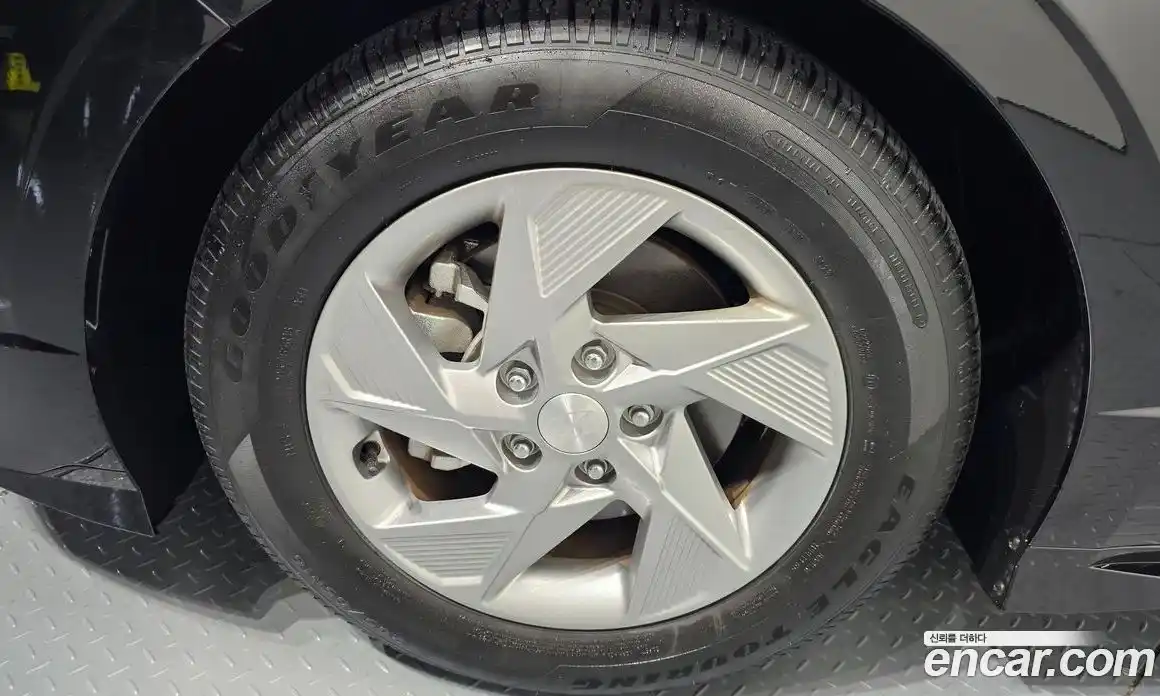 Hyundai Sonata 2024 2.0 Автомат в Москве № 813799, фото 5