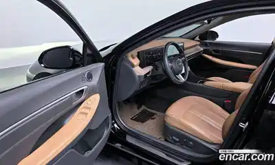 Hyundai Sonata 2024 1.6 Автомат в Москве № 814077, миниатюра 11