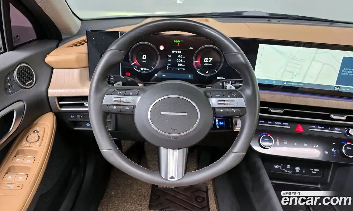 Hyundai Sonata 2024 1.6 Автомат в Москве № 814077, фото 13