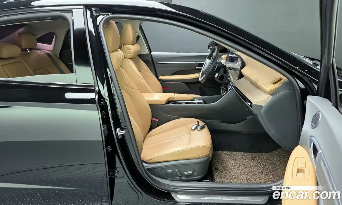 Hyundai Sonata 2024 1.6 Автомат в Москве № 814077, фото 10