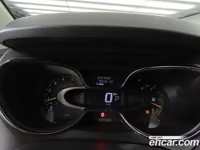 Renault QM3 2014 1.5 Автомат в Москве № 814180, миниатюра 9