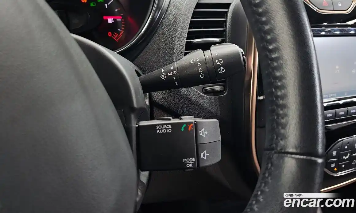 Renault QM3 2017 1.5 Автомат в Москве № 814182, фото 19