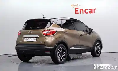 Renault QM3 2017 1.5 Автомат в Москве № 814182, миниатюра 2