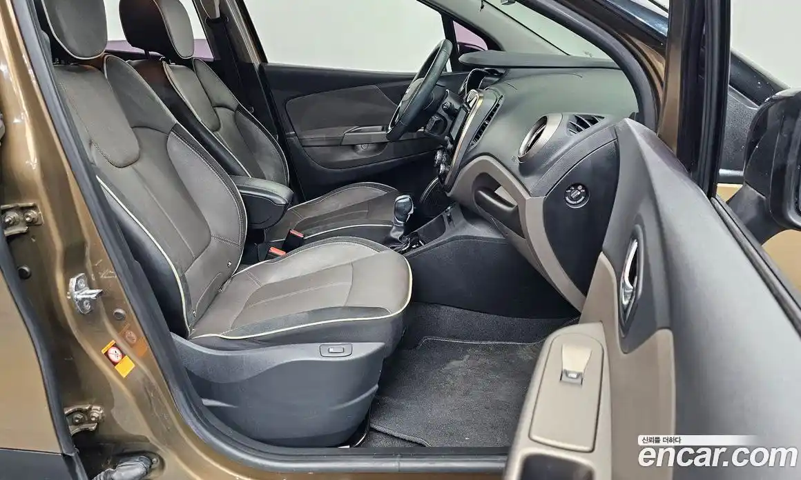 Renault QM3 2017 1.5 Автомат в Москве № 814182, фото 10