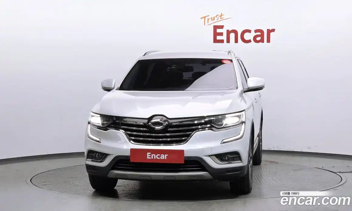 Renault QM6 2017 2.0 Автомат в Москве № 814214, фото 3