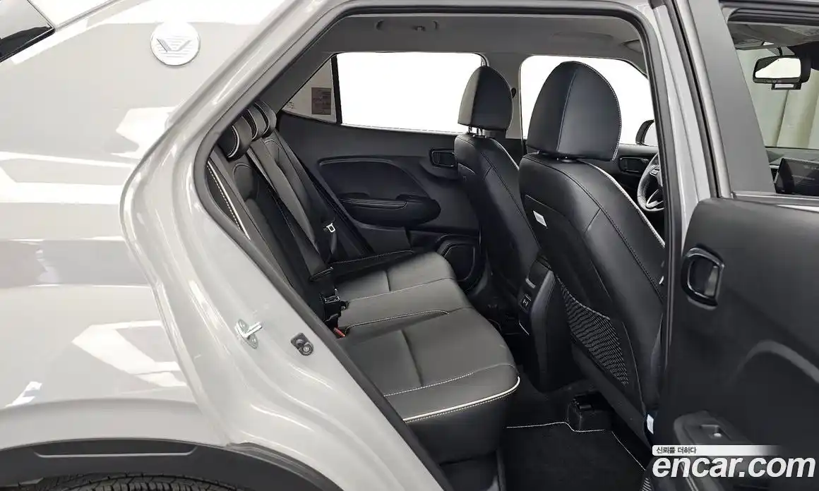 Hyundai Venue 2025 1.6 Автомат в Москве № 814460, фото 12