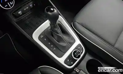 Hyundai Venue 2025 1.6 Автомат в Москве № 814460, миниатюра 9