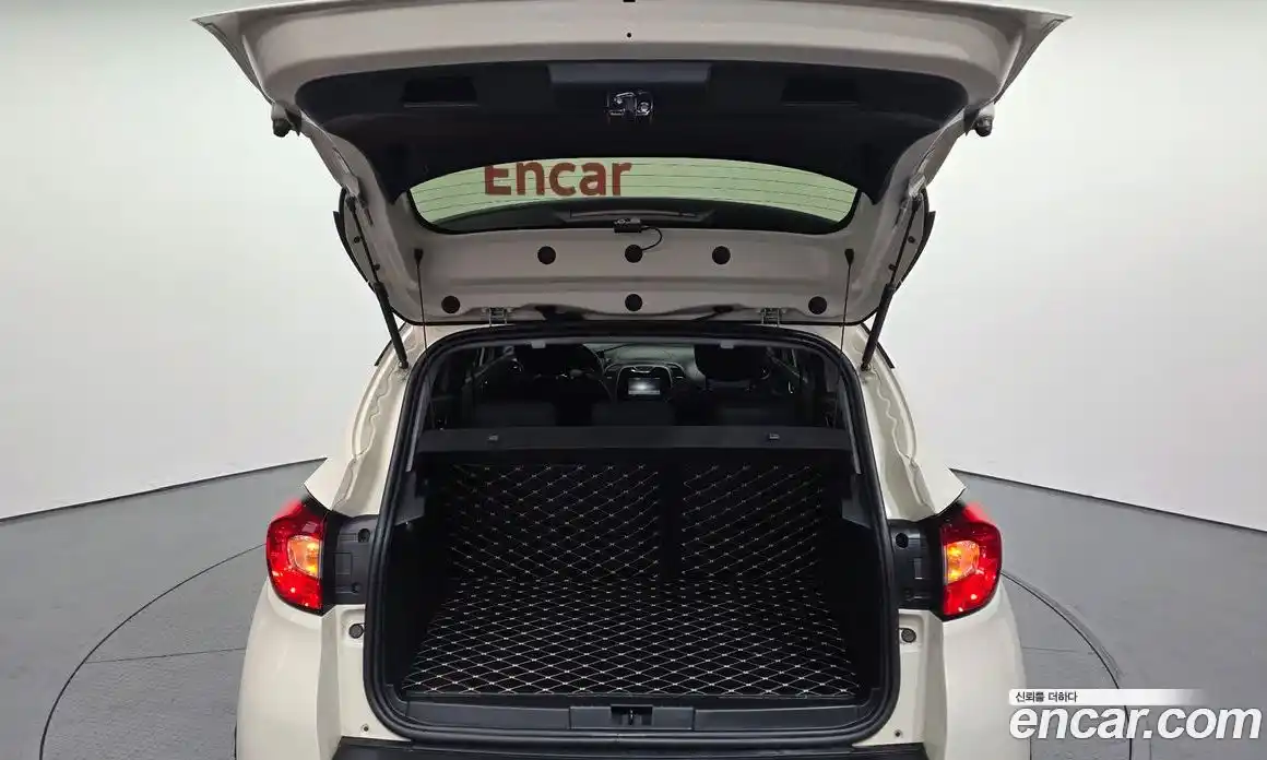 Renault QM3 2015 1.5 Автомат в Москве № 814619, фото 20