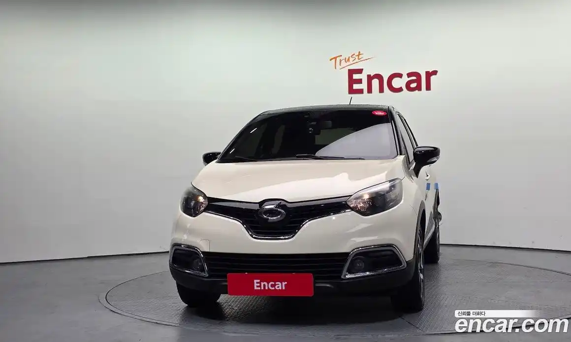 Renault QM3 2015 1.5 Автомат в Москве № 814619, фото 3