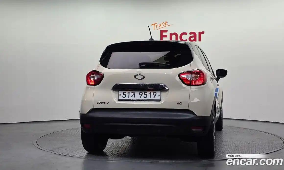 Renault QM3 2015 1.5 Автомат в Москве № 814619, фото 4