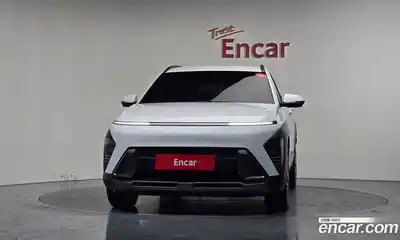 Hyundai Kona 2023 1.6 Автомат в Москве № 814833, миниатюра 3