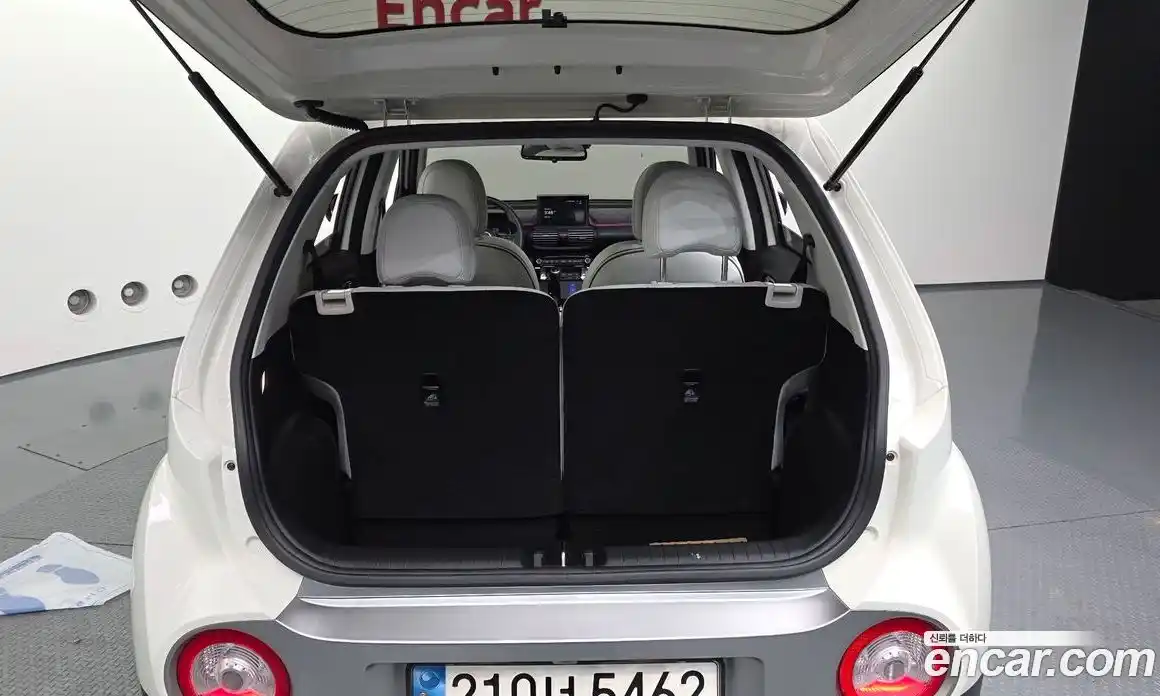 Hyundai Casper 2022 1.0 Автомат в Москве № 814869, фото 20