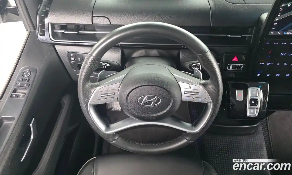 Hyundai Staria 2022 2.2 Автомат в Москве № 814895, фото 13