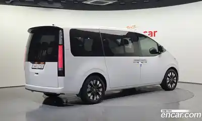 Hyundai Staria 2022 2.2 Автомат в Москве № 814895, миниатюра 2