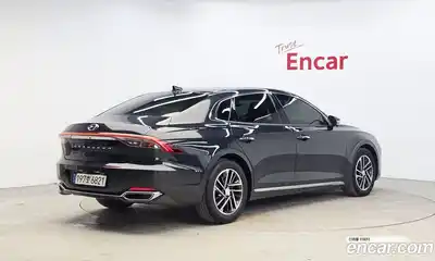 Hyundai Grandeur 2022 2.5 Автомат в Москве № 815240, миниатюра 2