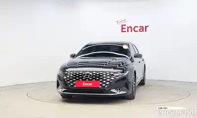 Hyundai Grandeur 2022 2.5 Автомат в Москве № 815240, миниатюра 3