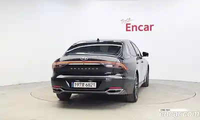 Hyundai Grandeur 2022 2.5 Автомат в Москве № 815240, миниатюра 4