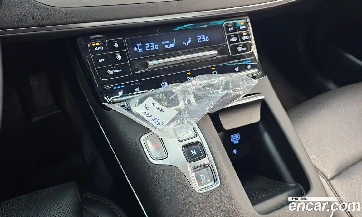 Hyundai Grandeur 2022 2.5 Автомат в Москве № 815240, фото 9