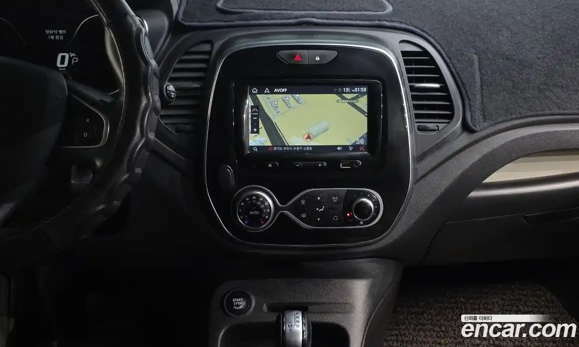 Renault QM3 2018 1.5 Автомат в Москве № 815280, фото 14