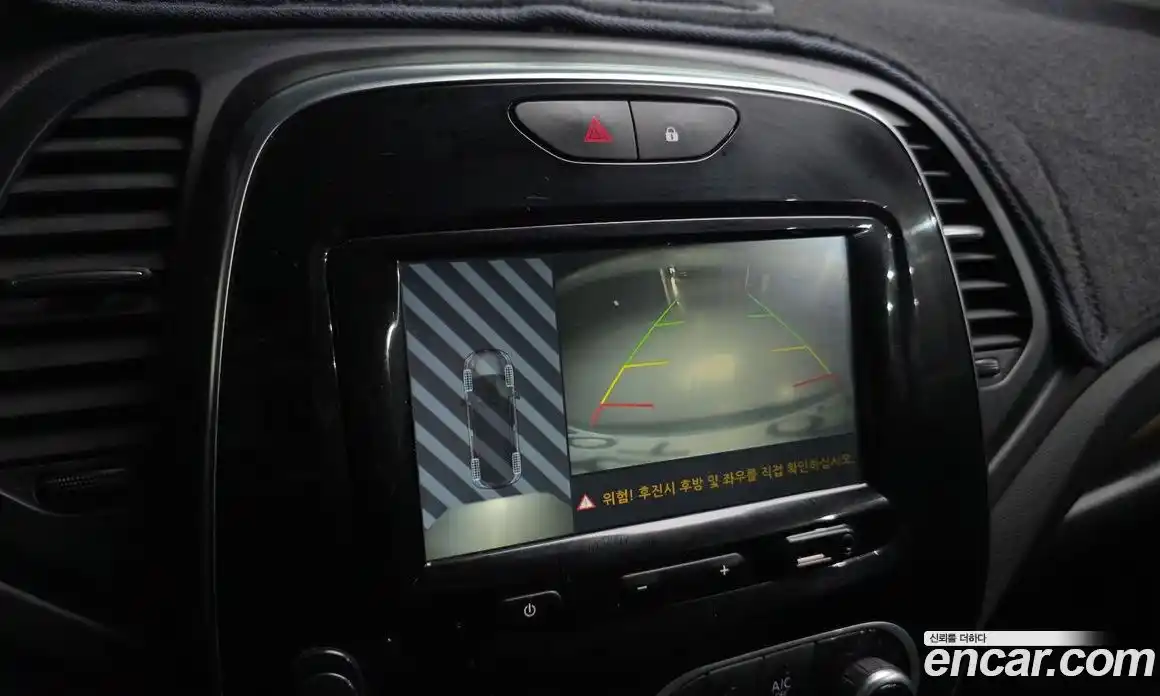 Renault QM3 2018 1.5 Автомат в Москве № 815280, фото 15