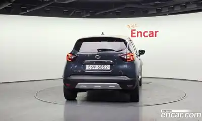 Renault QM3 2018 1.5 Автомат в Москве № 815280, миниатюра 4