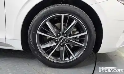 Hyundai Grandeur 2021 2.5 Автомат в Москве № 815325, миниатюра 5