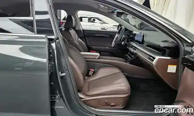 Hyundai Grandeur 2023 1.6 Автомат в Москве № 815431, миниатюра 11